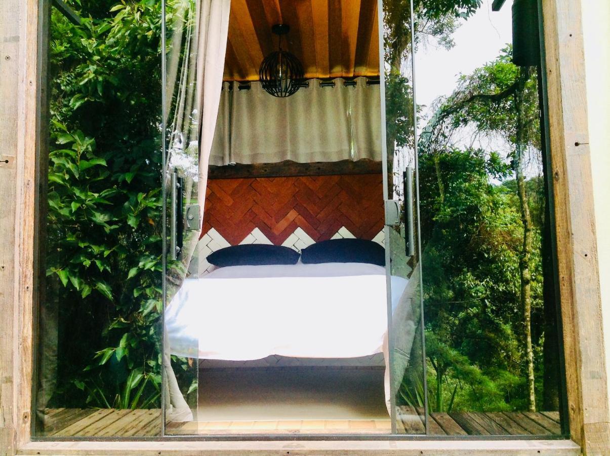 Отель Casa Container 80 Кампус-ду-Жордау Экстерьер фото