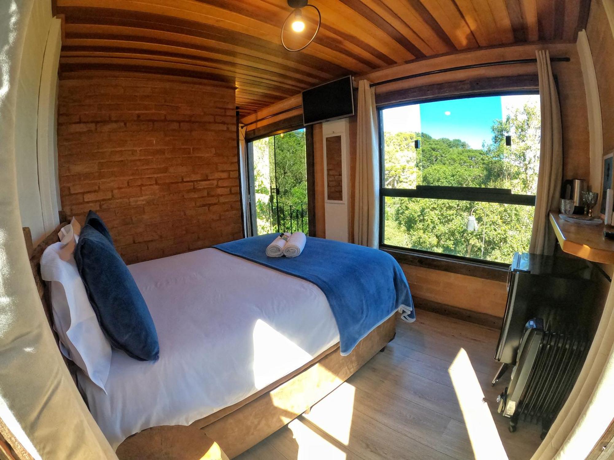 Отель Casa Container 80 Кампус-ду-Жордау Экстерьер фото